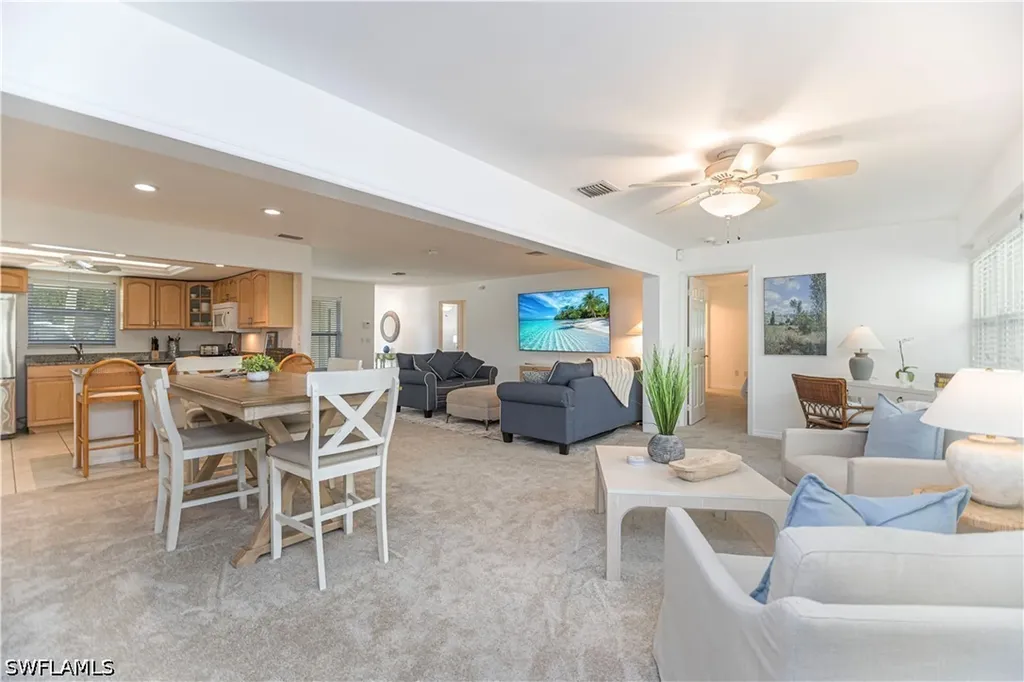 2983 Binnacle Drive Naples FL 34103