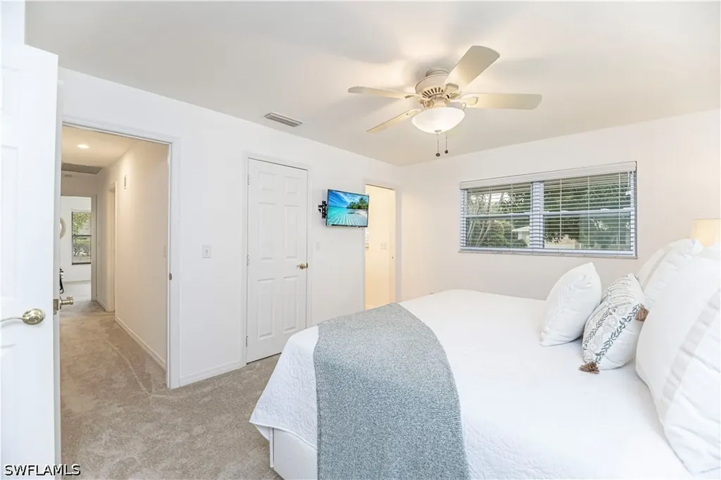 2983 Binnacle Drive Naples FL 34103