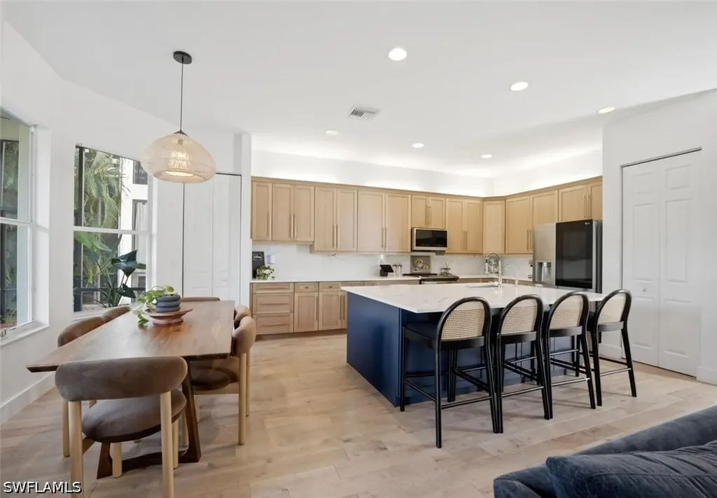 2292 Guadelupe Drive Naples FL 34119