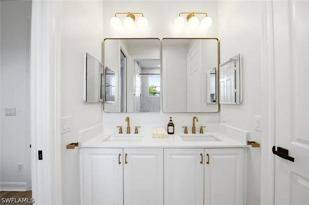 2292 Guadelupe Drive Naples FL 34119