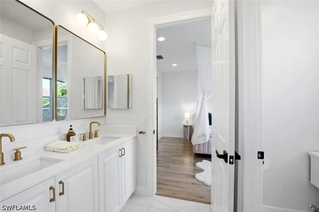 2292 Guadelupe Drive Naples FL 34119