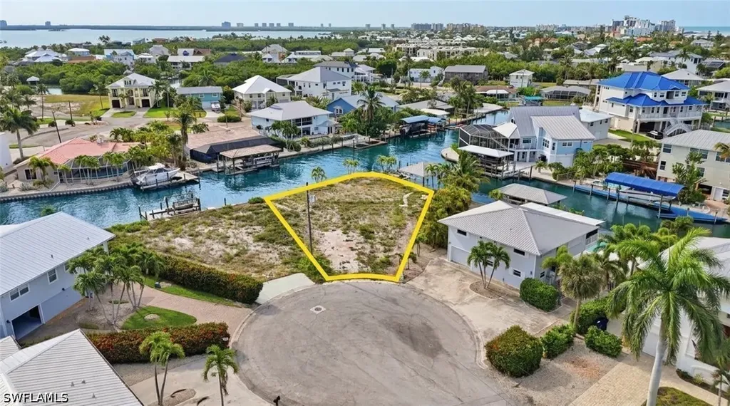 18 Avenida Carita Fort Myers Beach FL 33931