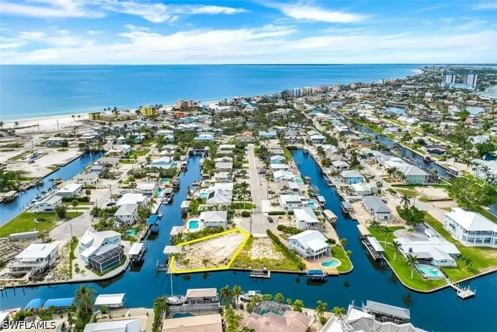 18 Avenida Carita Fort Myers Beach FL 33931