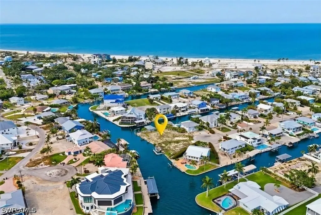 18 Avenida Carita Fort Myers Beach FL 33931