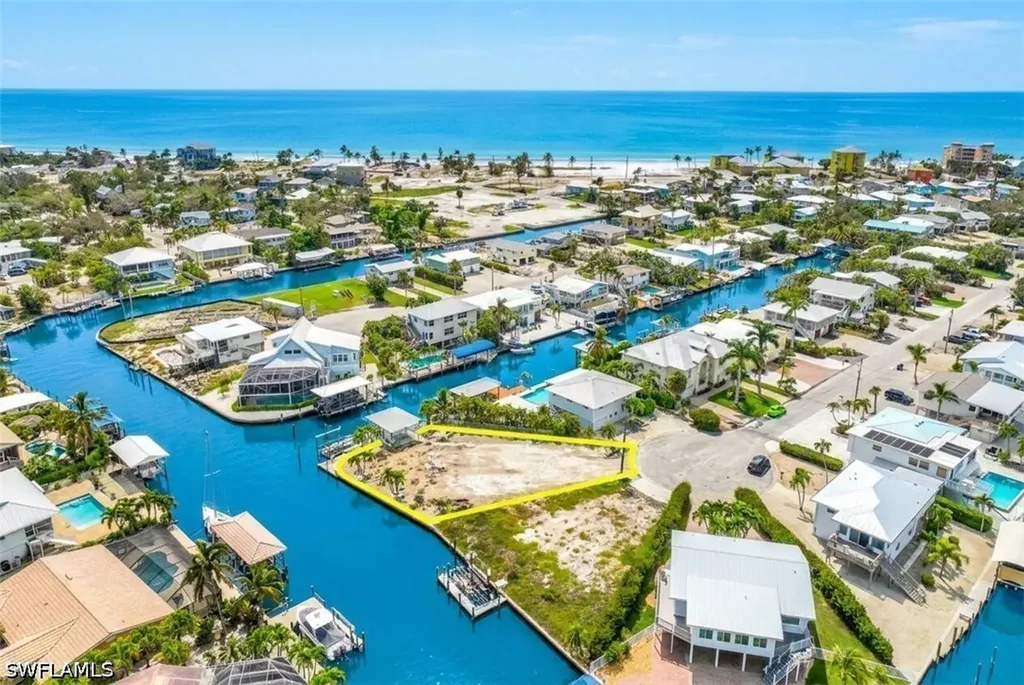 18 Avenida Carita Fort Myers Beach FL 33931