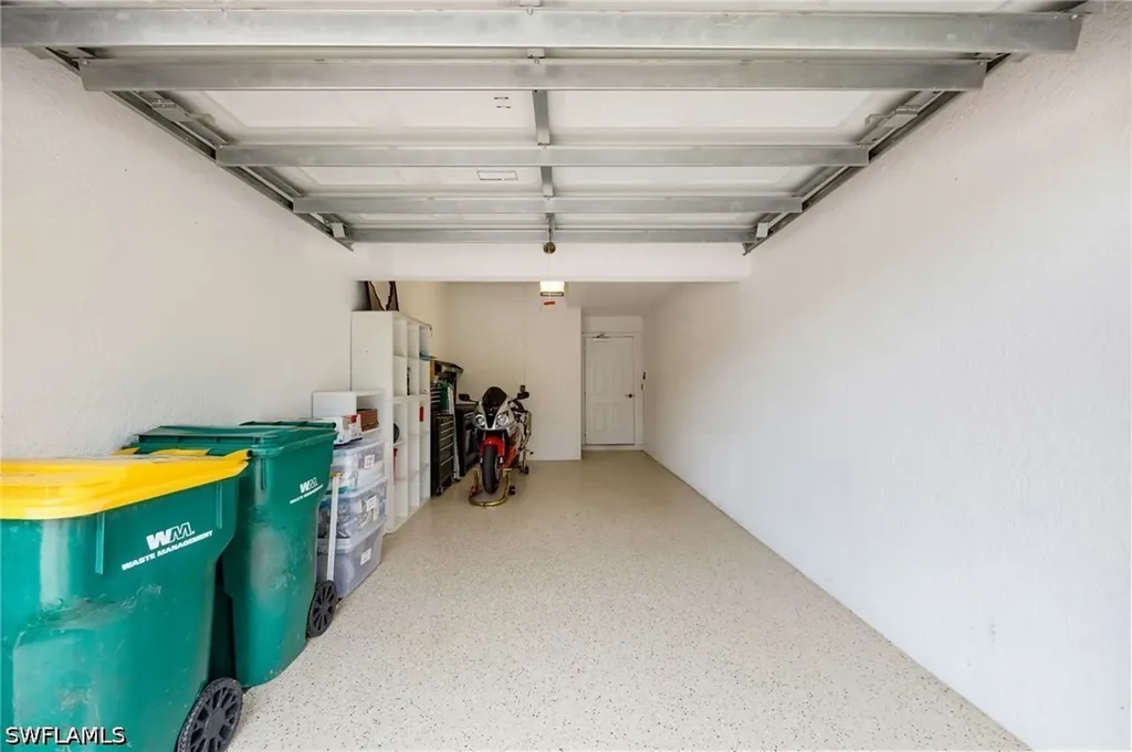 Naples FL, 6657 Alden Woods Circle, Unit 201