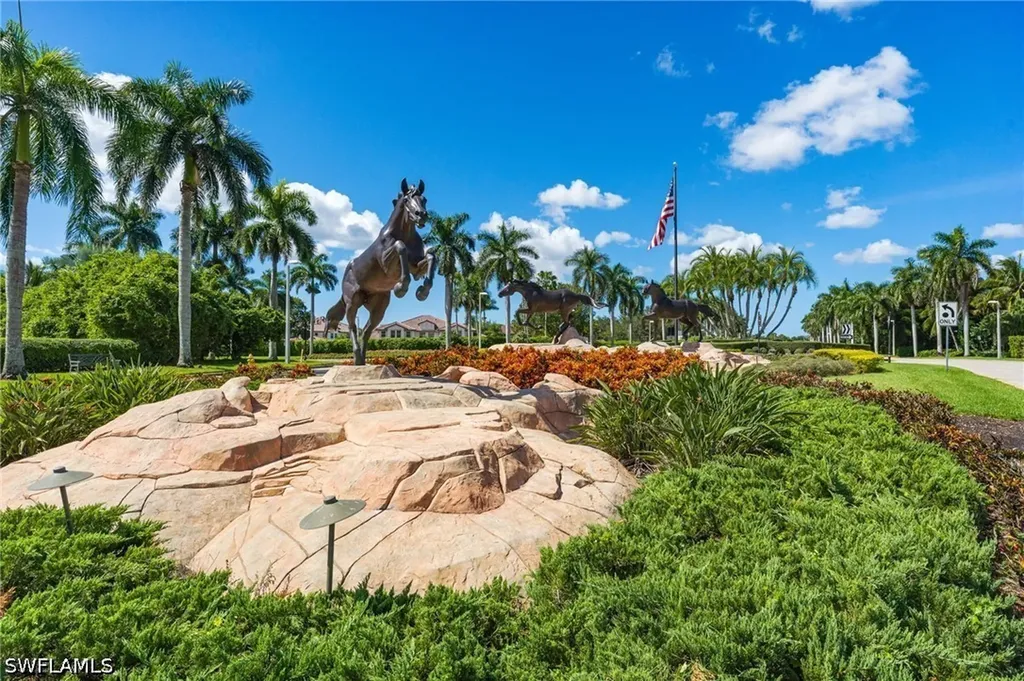 6657 Alden Woods Circle Naples FL 34113