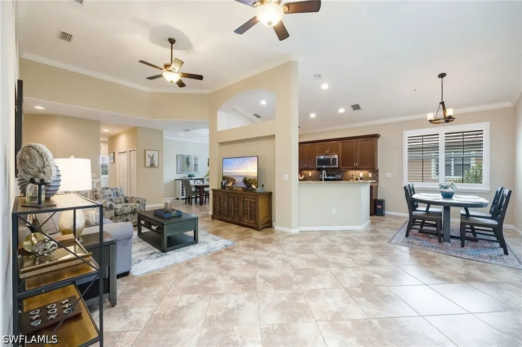 6657 Alden Woods Circle Naples FL 34113