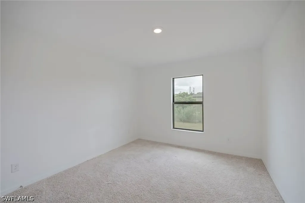 150 Blackstone Drive Fort Myers FL 33913