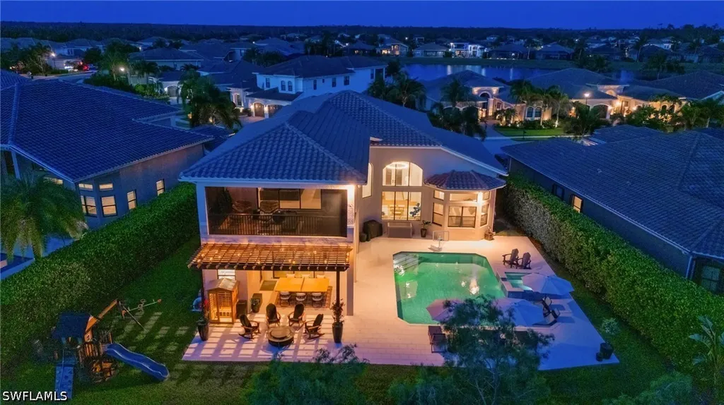 2954 Cinnamon Bay Circle Naples FL 34119