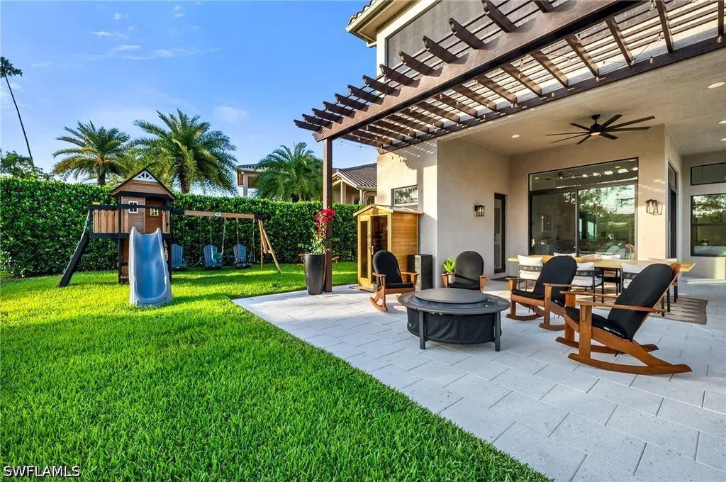2954 Cinnamon Bay Circle Naples FL 34119