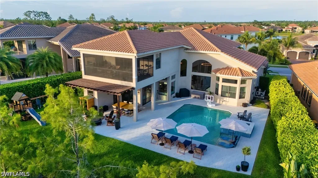 2954 Cinnamon Bay Circle Naples FL 34119