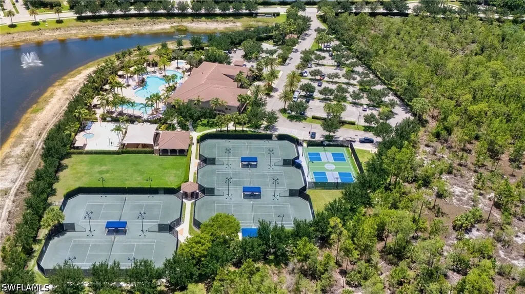 2954 Cinnamon Bay Circle Naples FL 34119