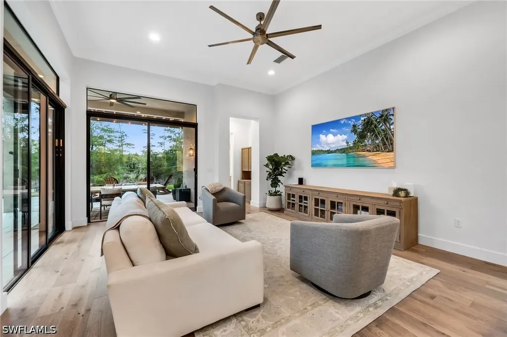 2954 Cinnamon Bay Circle Naples FL 34119