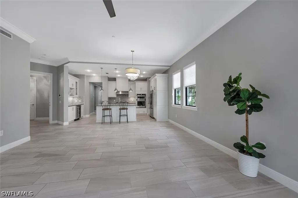 16374 Viansa Way Naples FL 34110
