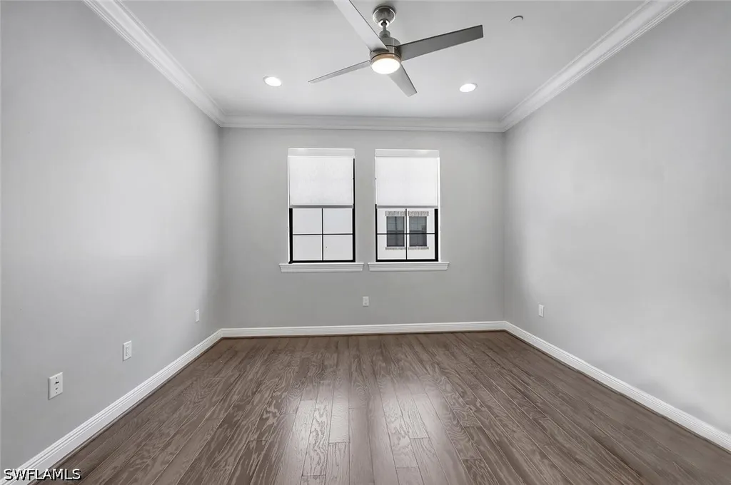 16374 Viansa Way Naples FL 34110