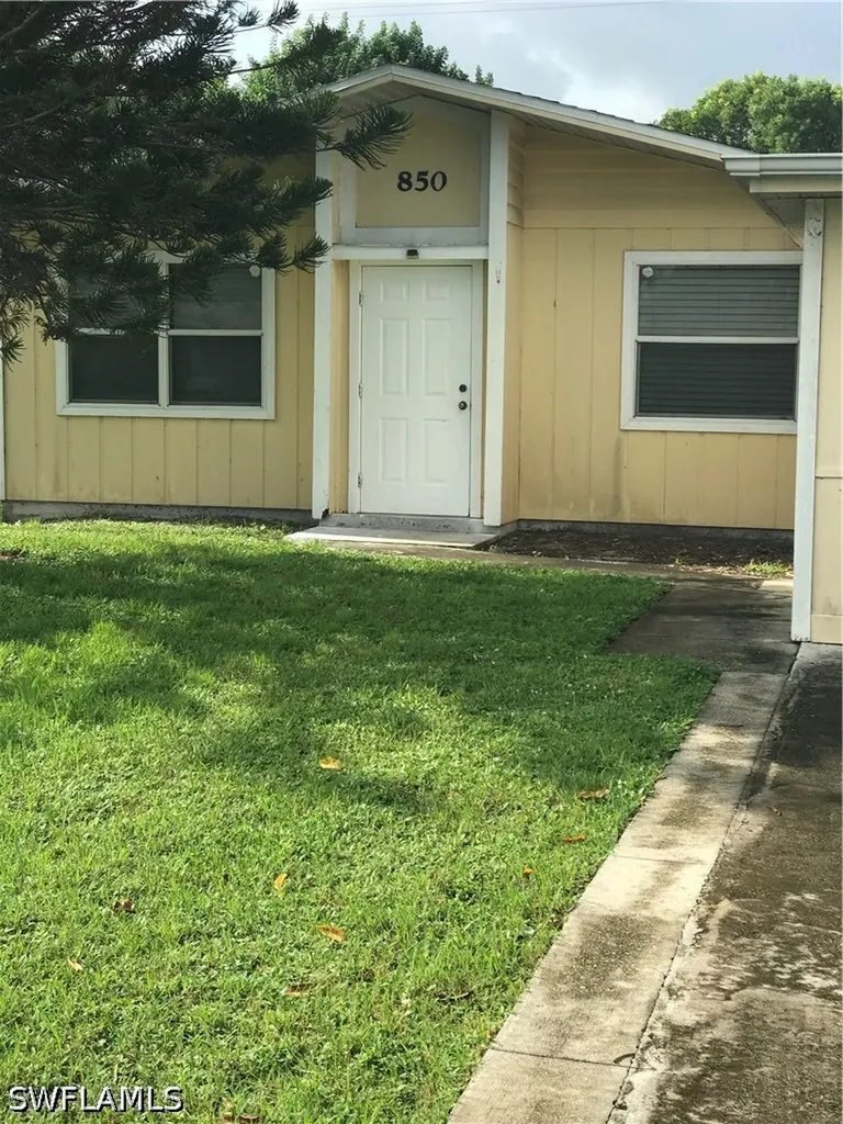 850 105th Avenue N Naples FL 34108