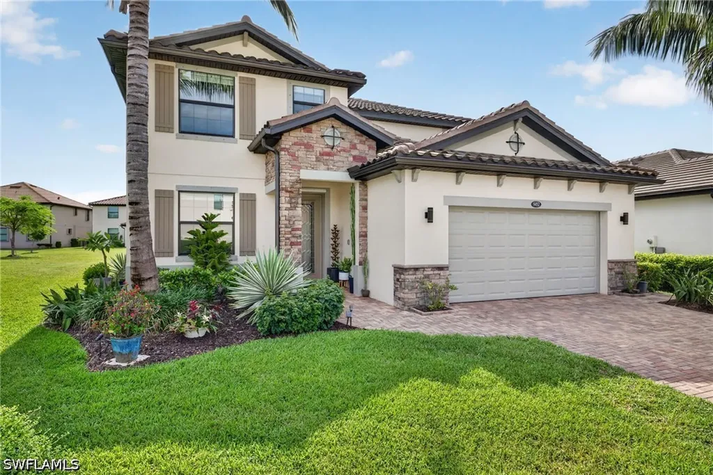 9452 Foxglove Lane Naples FL 34120