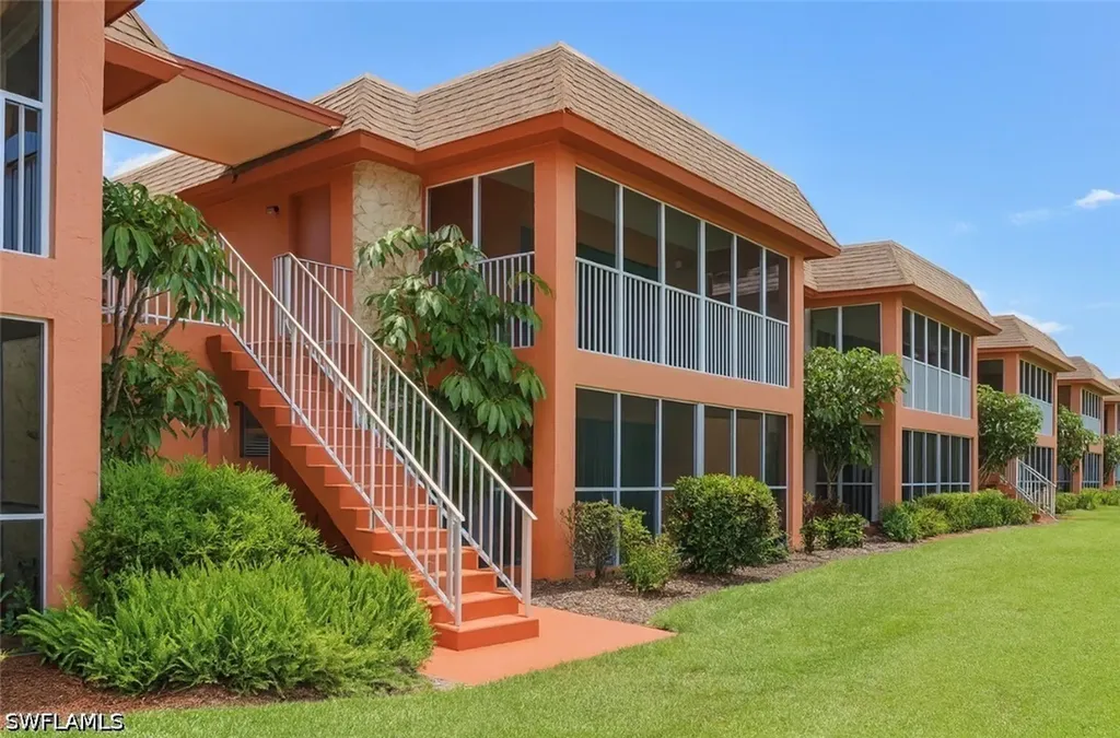 1400 Pompei Lane Naples FL 34103