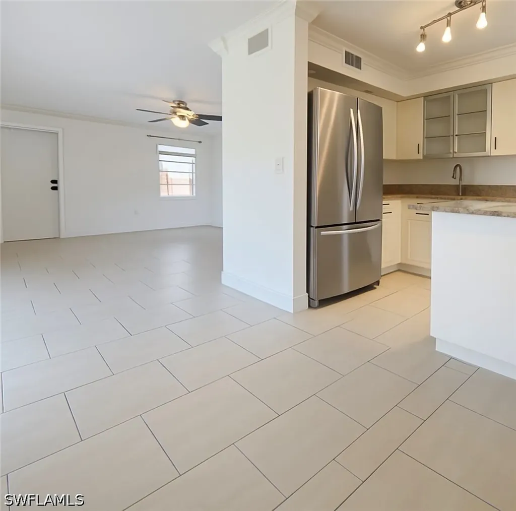 1400 Pompei Lane Naples FL 34103