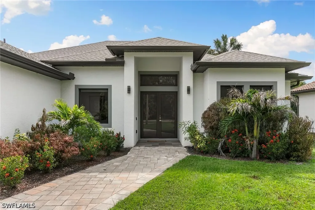 223 1st Street SW Naples FL 34117