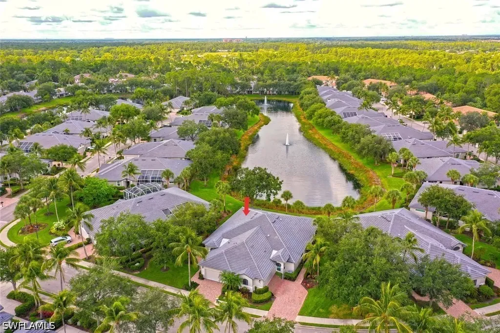 1641 Tarpon Bay Drive S Naples FL 34119