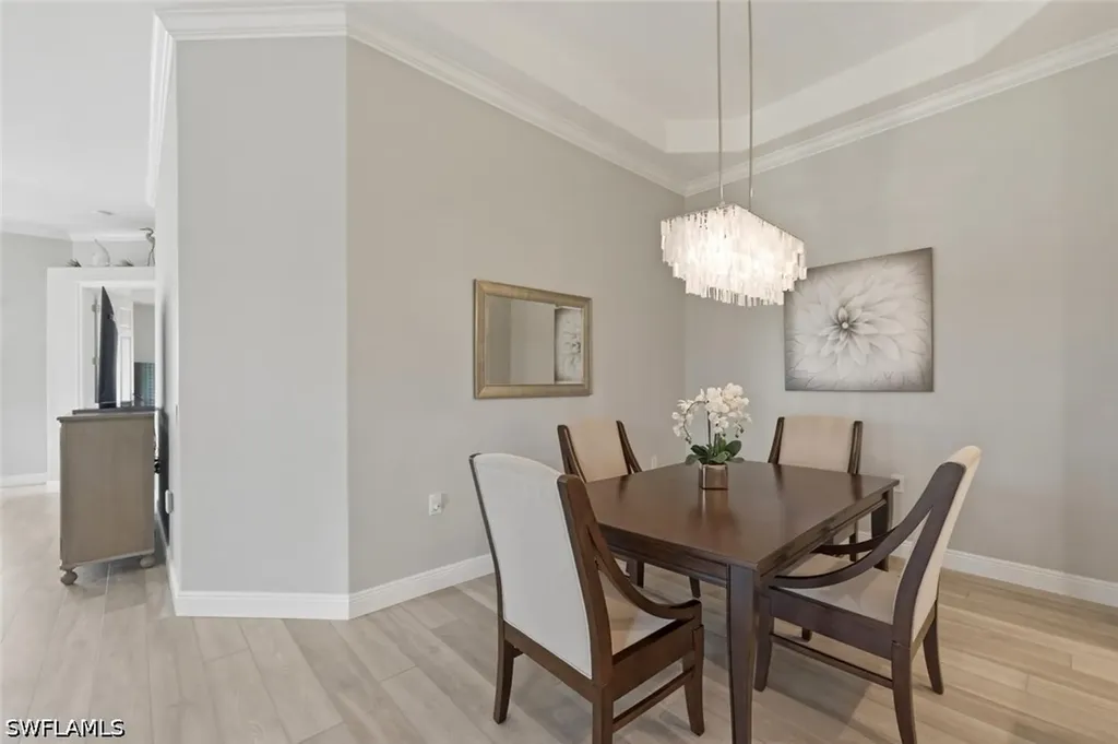 1641 Tarpon Bay Drive S Naples FL 34119