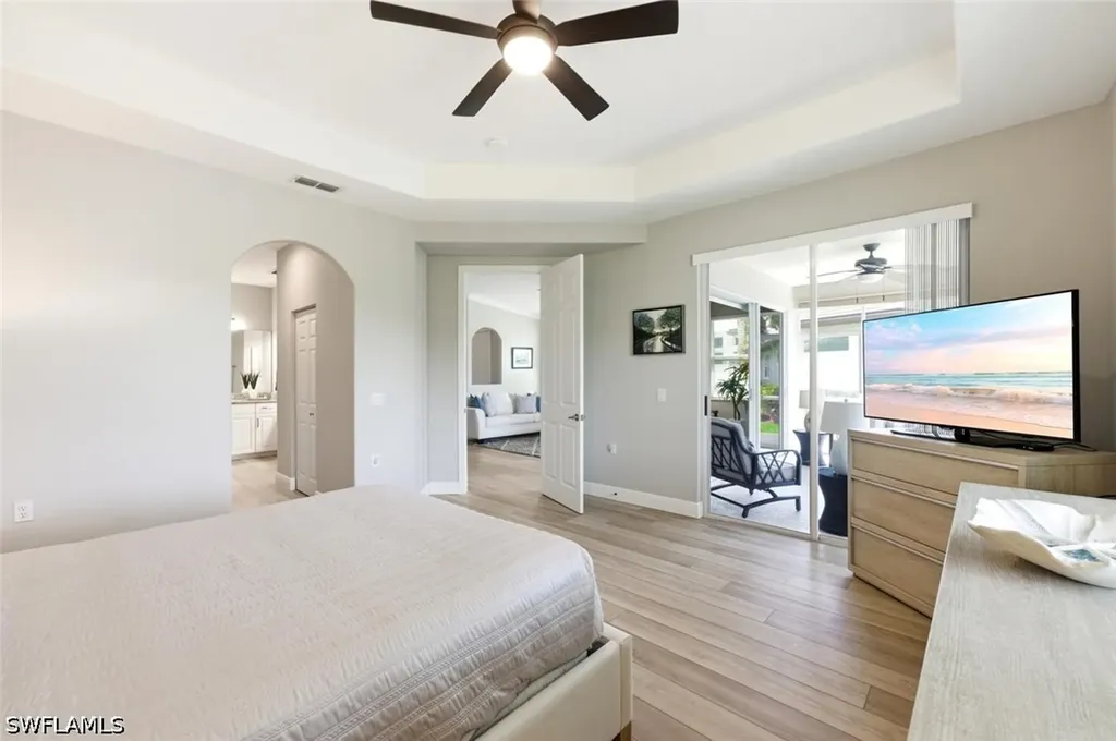 1641 Tarpon Bay Drive S Naples FL 34119