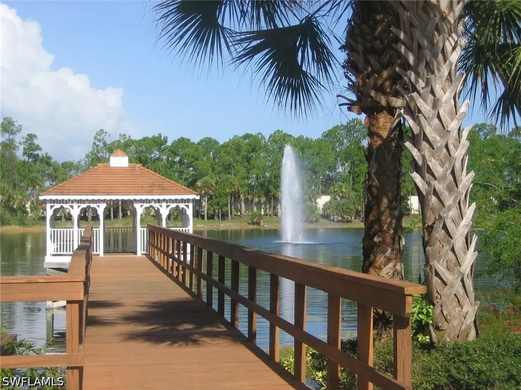 1641 Tarpon Bay Drive S Naples FL 34119