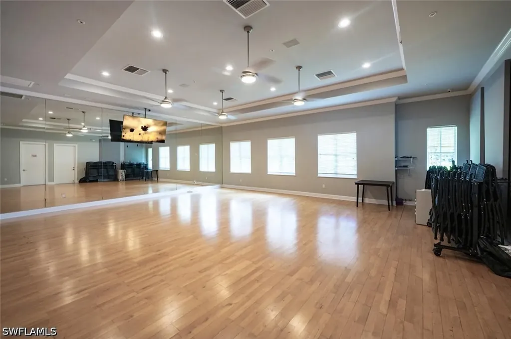 1641 Tarpon Bay Drive S Naples FL 34119