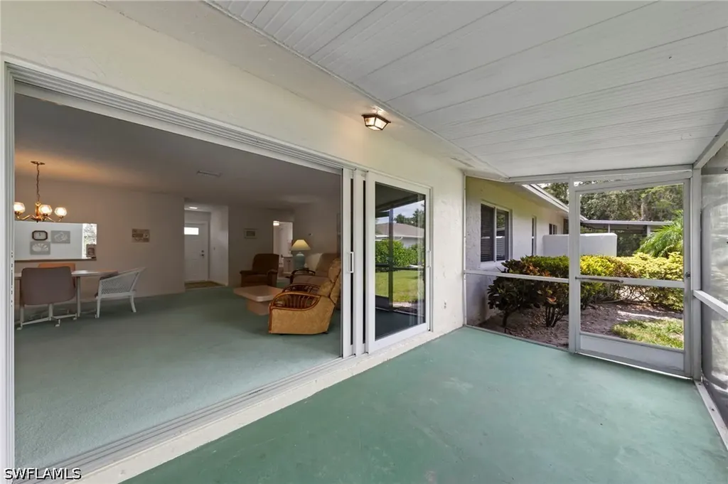 50 Glades Boulevard Naples FL 34112