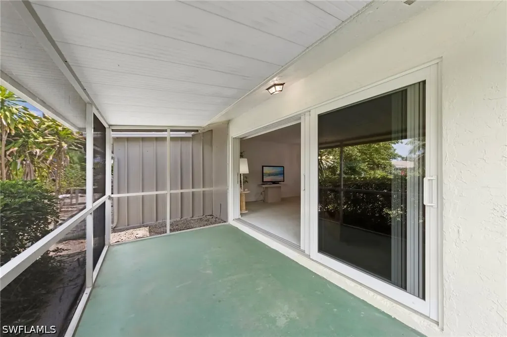 50 Glades Boulevard Naples FL 34112
