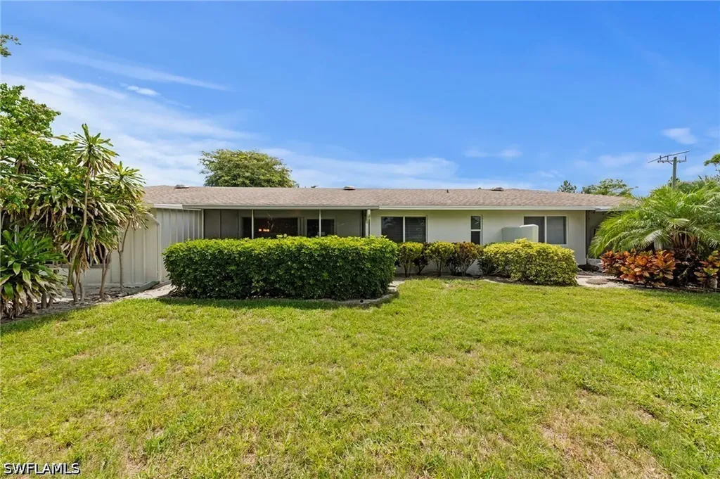50 Glades Boulevard Naples FL 34112