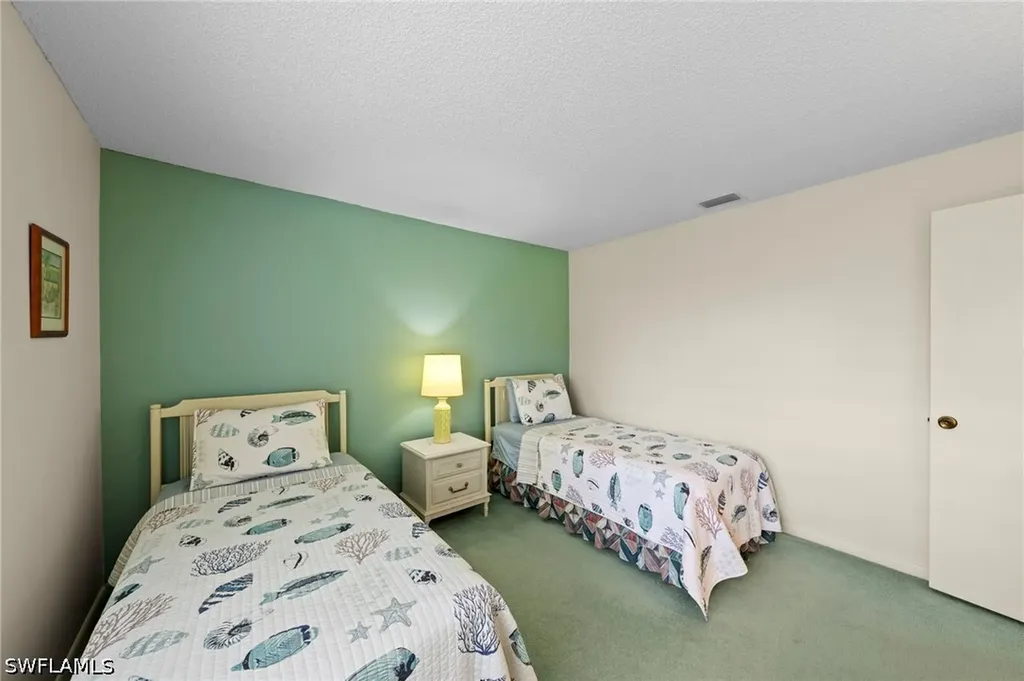 50 Glades Boulevard Naples FL 34112