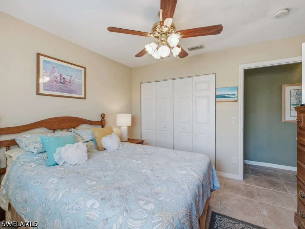 211 S Bahama Avenue Marco Island FL 34145