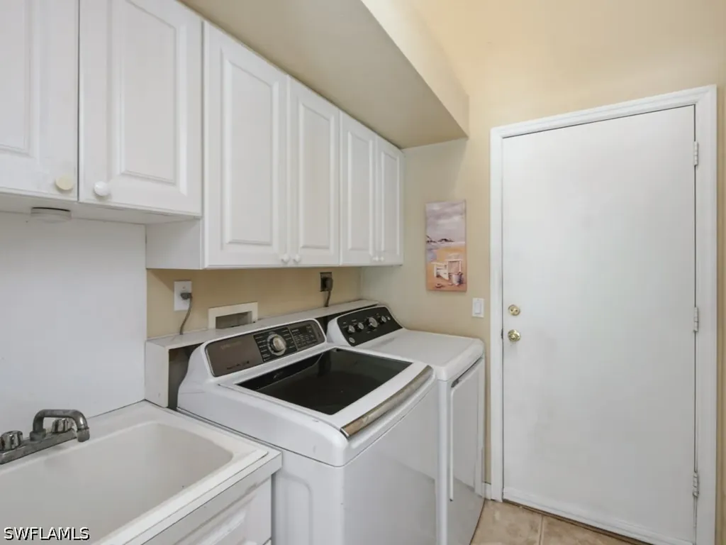 211 S Bahama Avenue Marco Island FL 34145