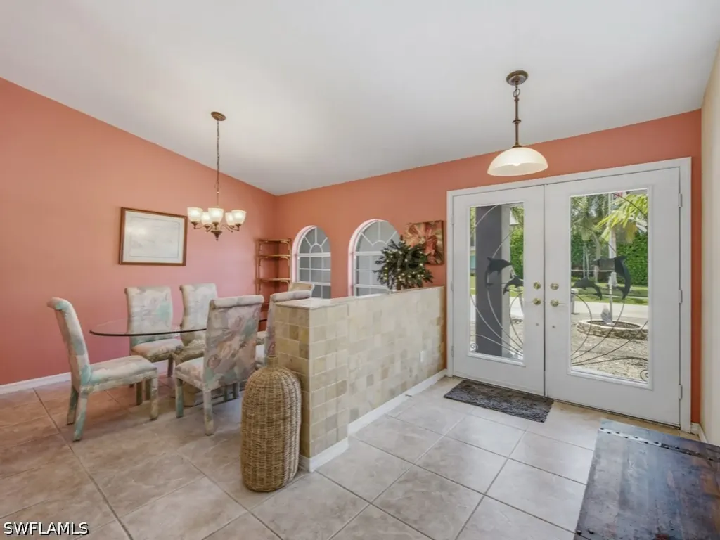211 S Bahama Avenue Marco Island FL 34145