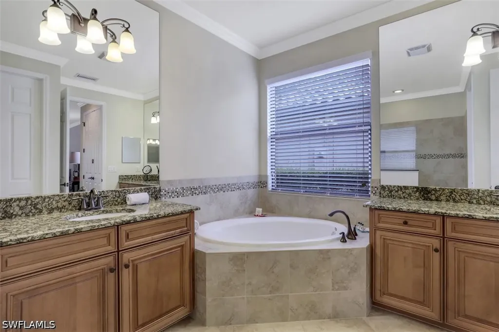 9530 Piacere Way Naples FL 34113