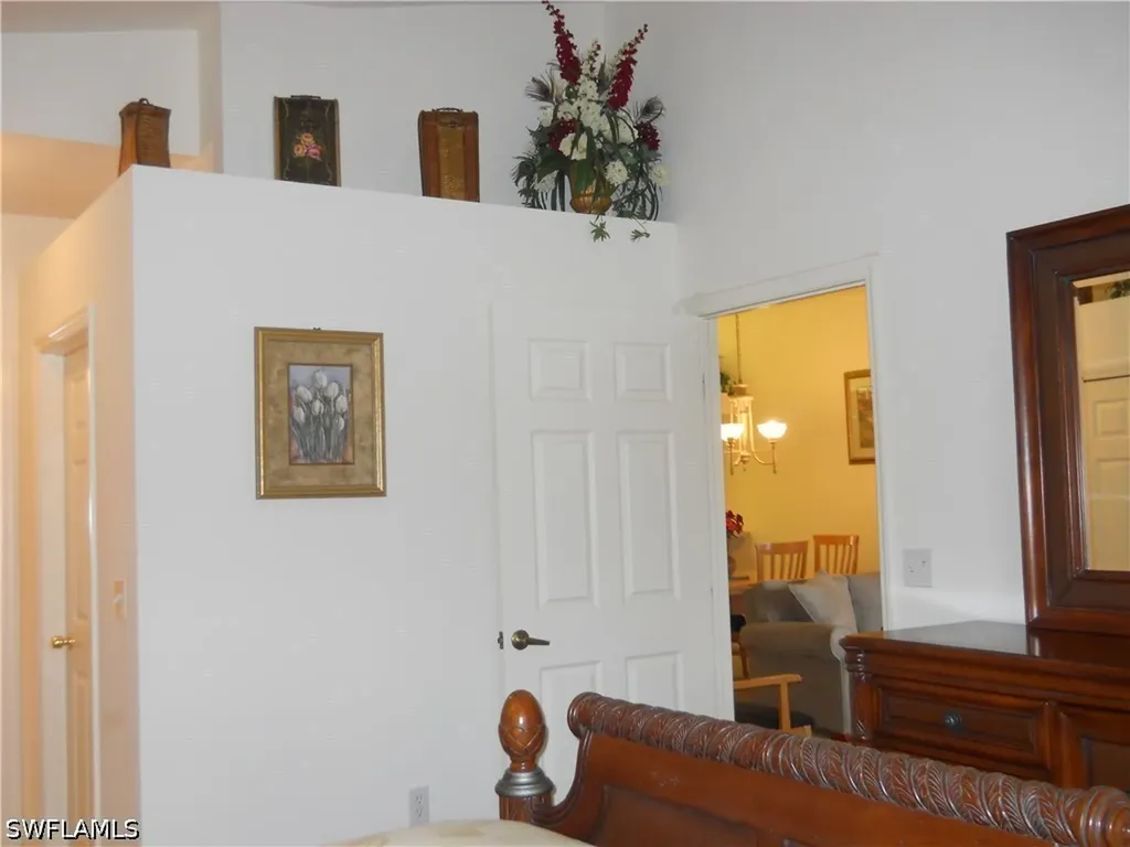 500 Robin Hood Circle Naples FL 34104