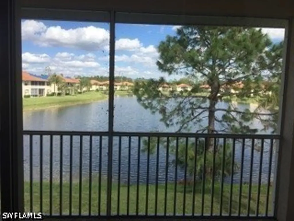 500 Robin Hood Circle Naples FL 34104