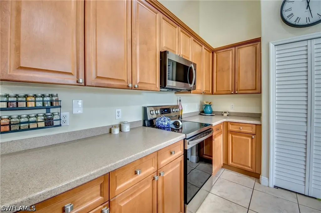 2012 NE 33rd Lane Cape Coral FL 33909