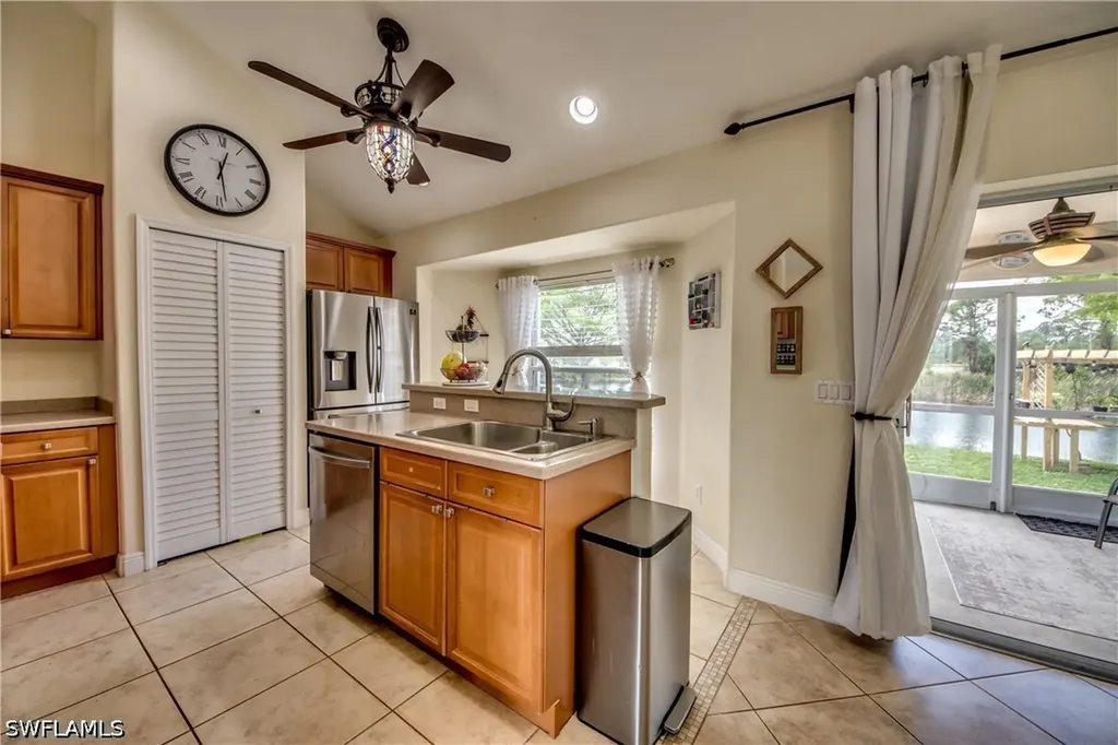 2012 NE 33rd Lane Cape Coral FL 33909