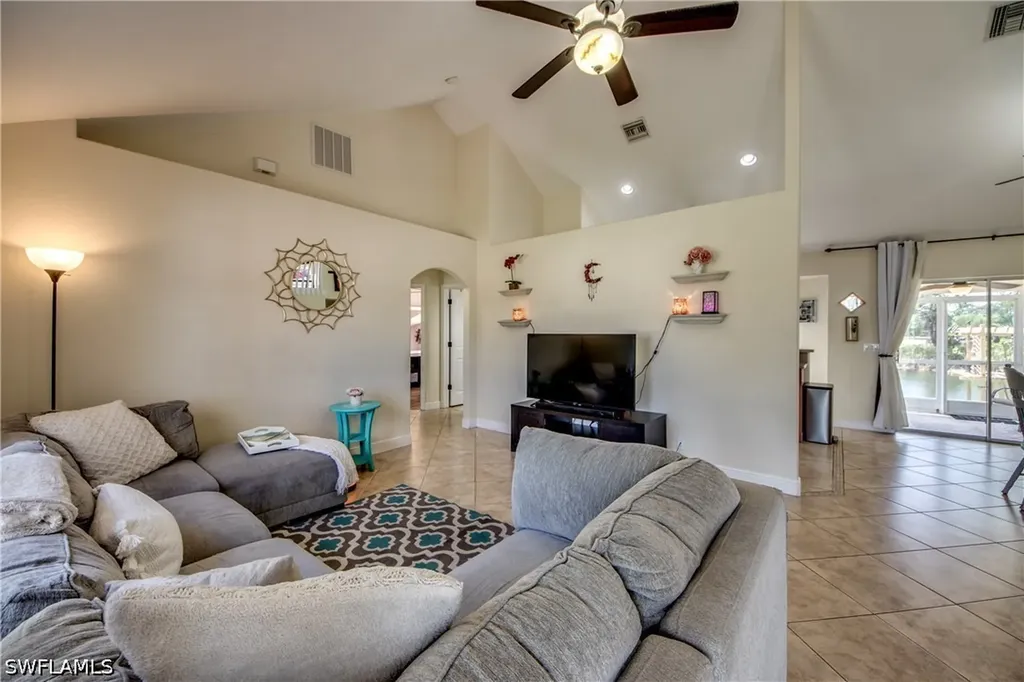 2012 NE 33rd Lane Cape Coral FL 33909