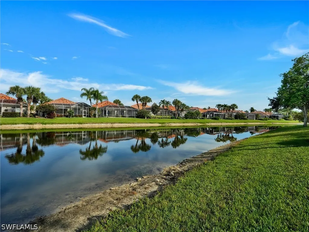 4533 Paseo Avila Naples FL 34109