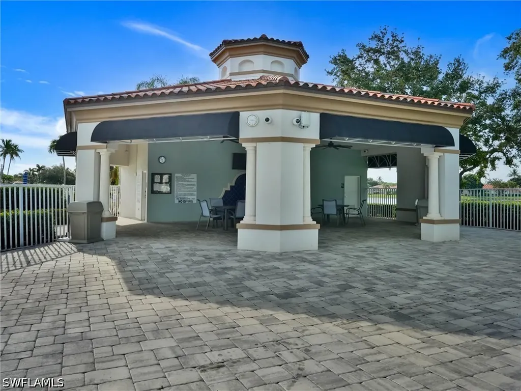 4533 Paseo Avila Naples FL 34109