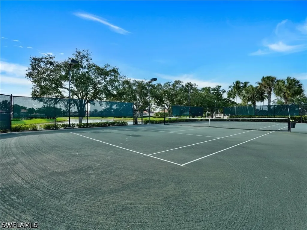 4533 Paseo Avila Naples FL 34109