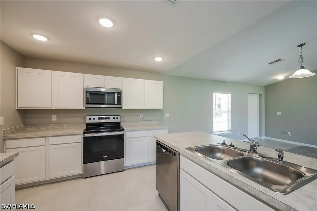 3304 49th Street W Lehigh Acres FL 33971