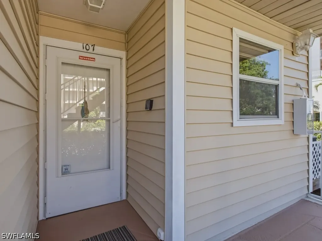 1060 Swallow Avenue Marco Island FL 34145