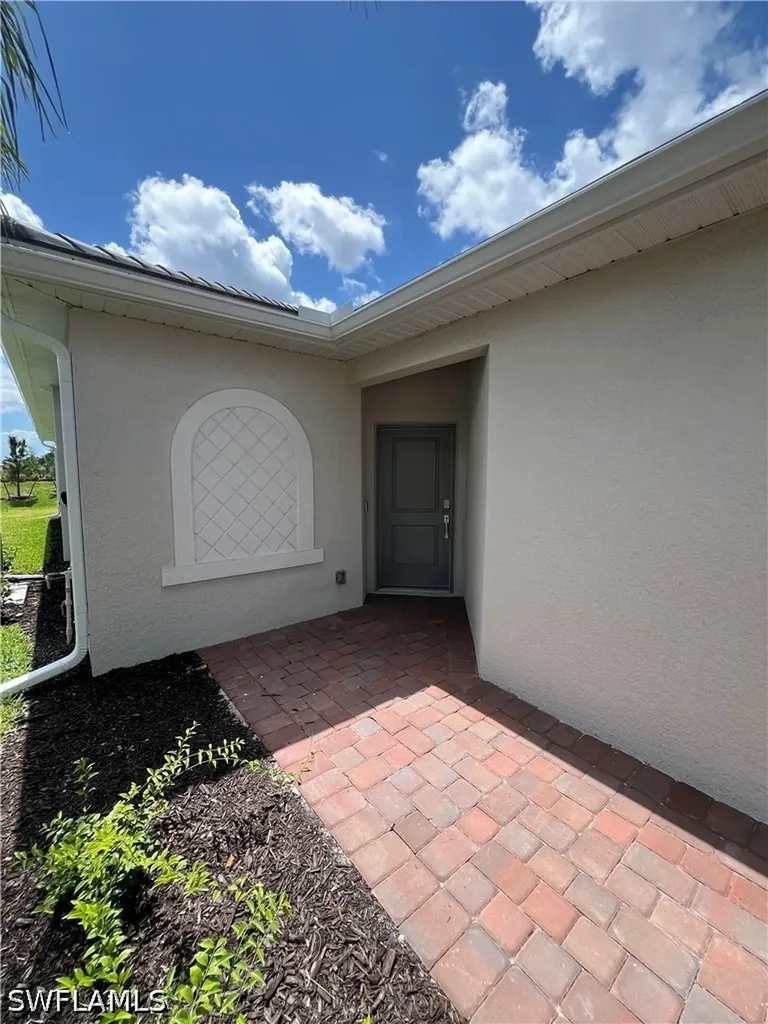 2320 Dragonfruit Way Naples FL 34120