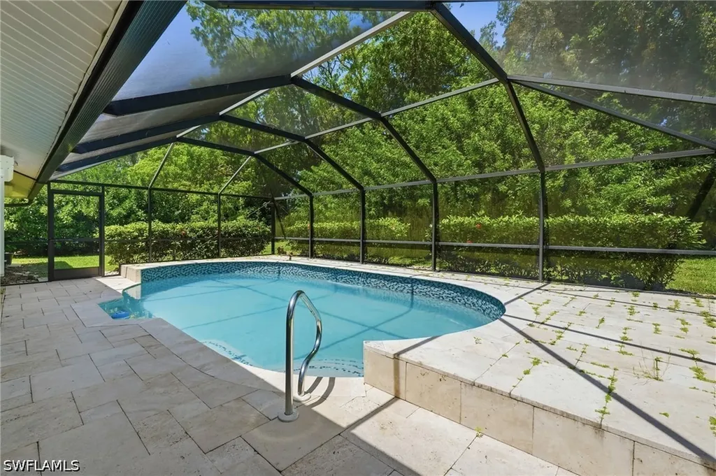 19028 Pine Run Lane Fort Myers FL 33967